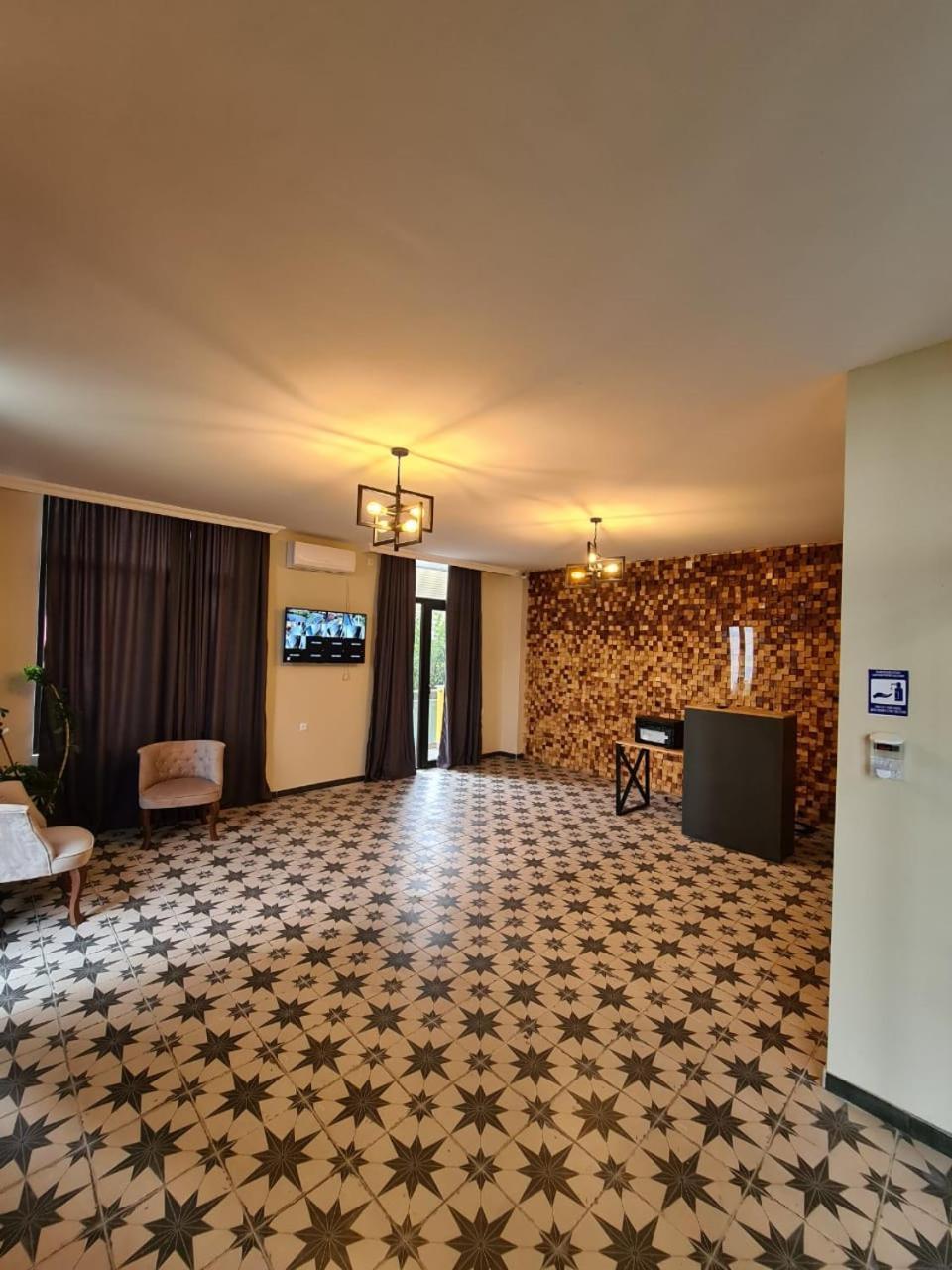 Casa Del Mar Hotell Kvariati Exteriör bild