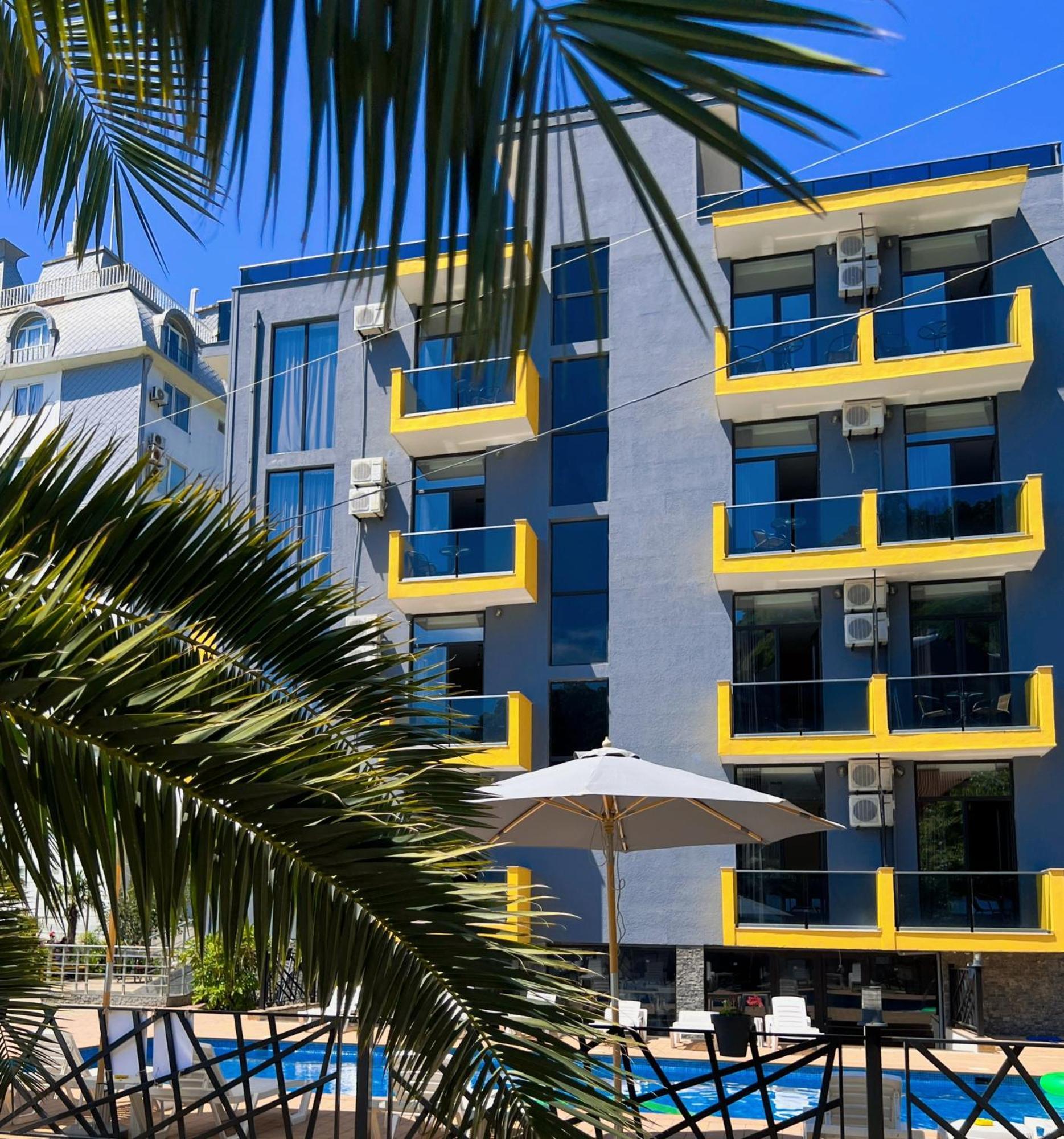 Casa Del Mar Hotell Kvariati Exteriör bild